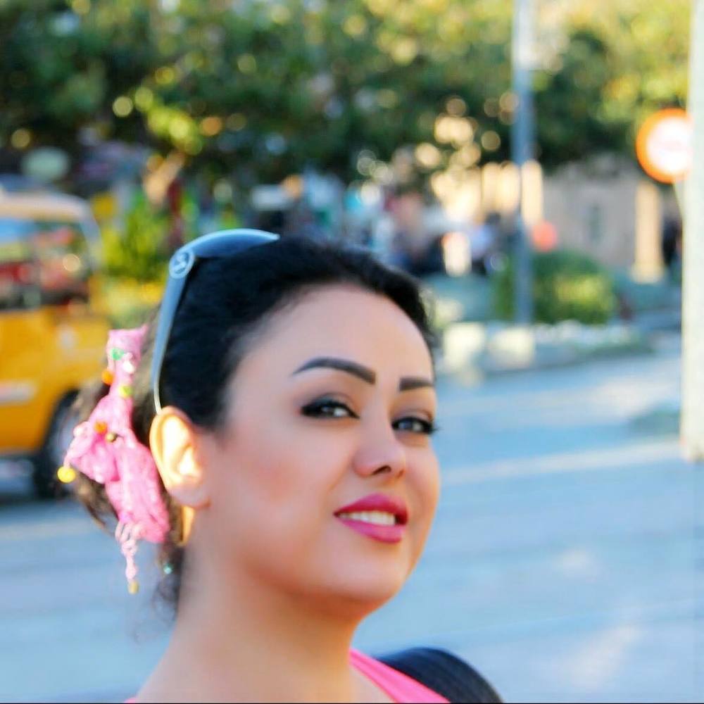 Meet your Posher, Bahar
